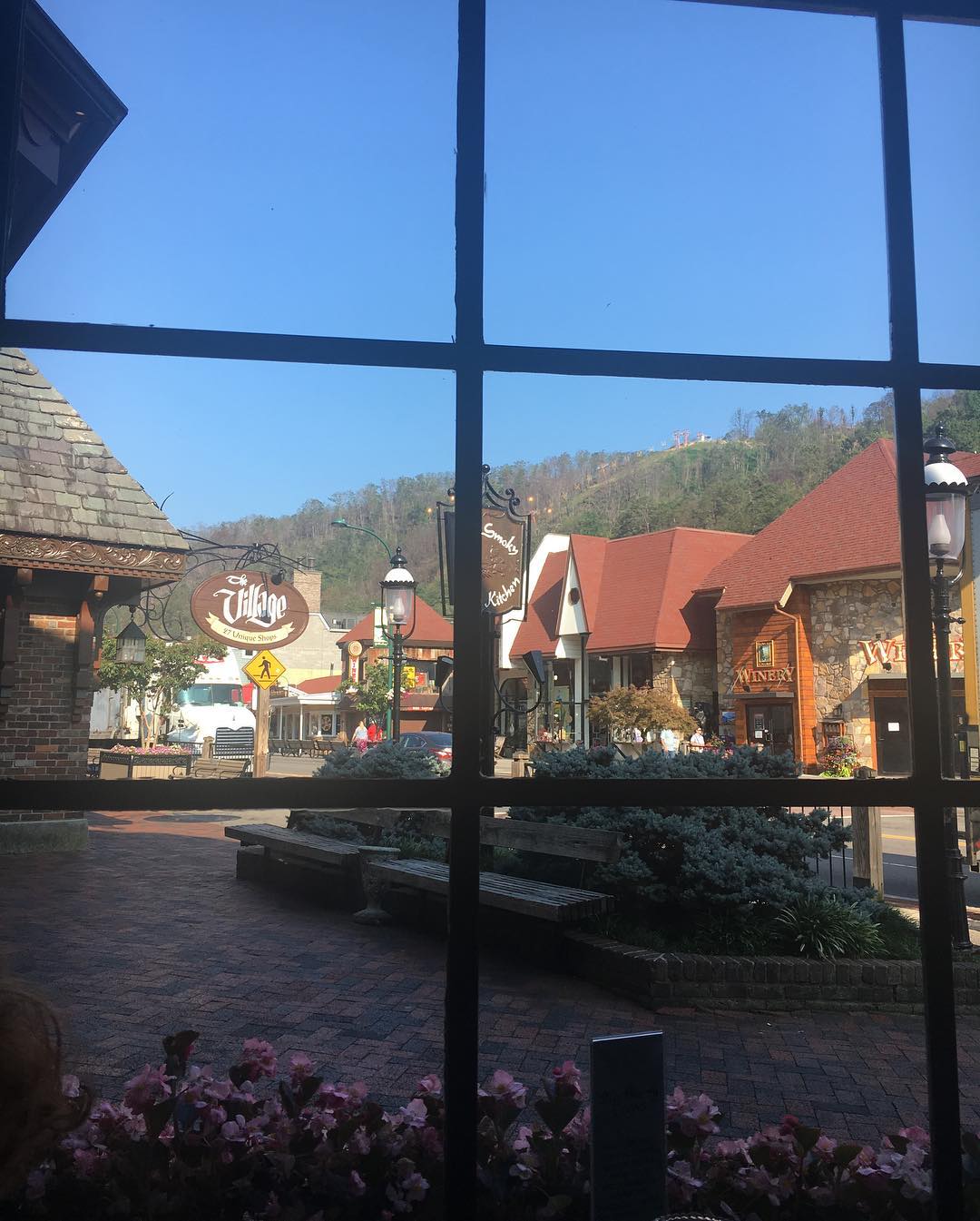 Pancake Pantry Gatlinburg Hours, Menu, & Prices