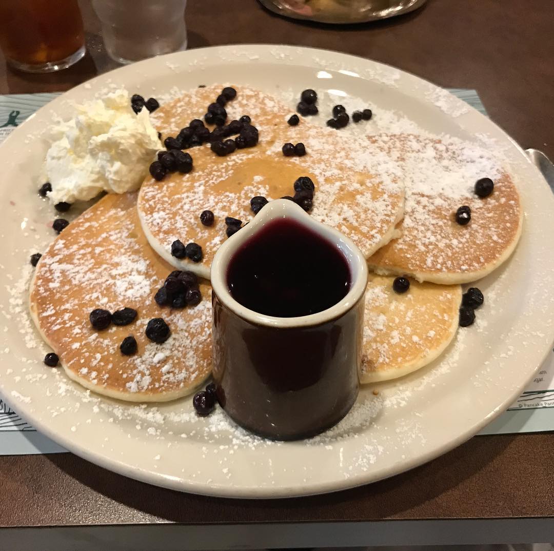 Pancake Pantry Gatlinburg Hours, Menu, & Prices
