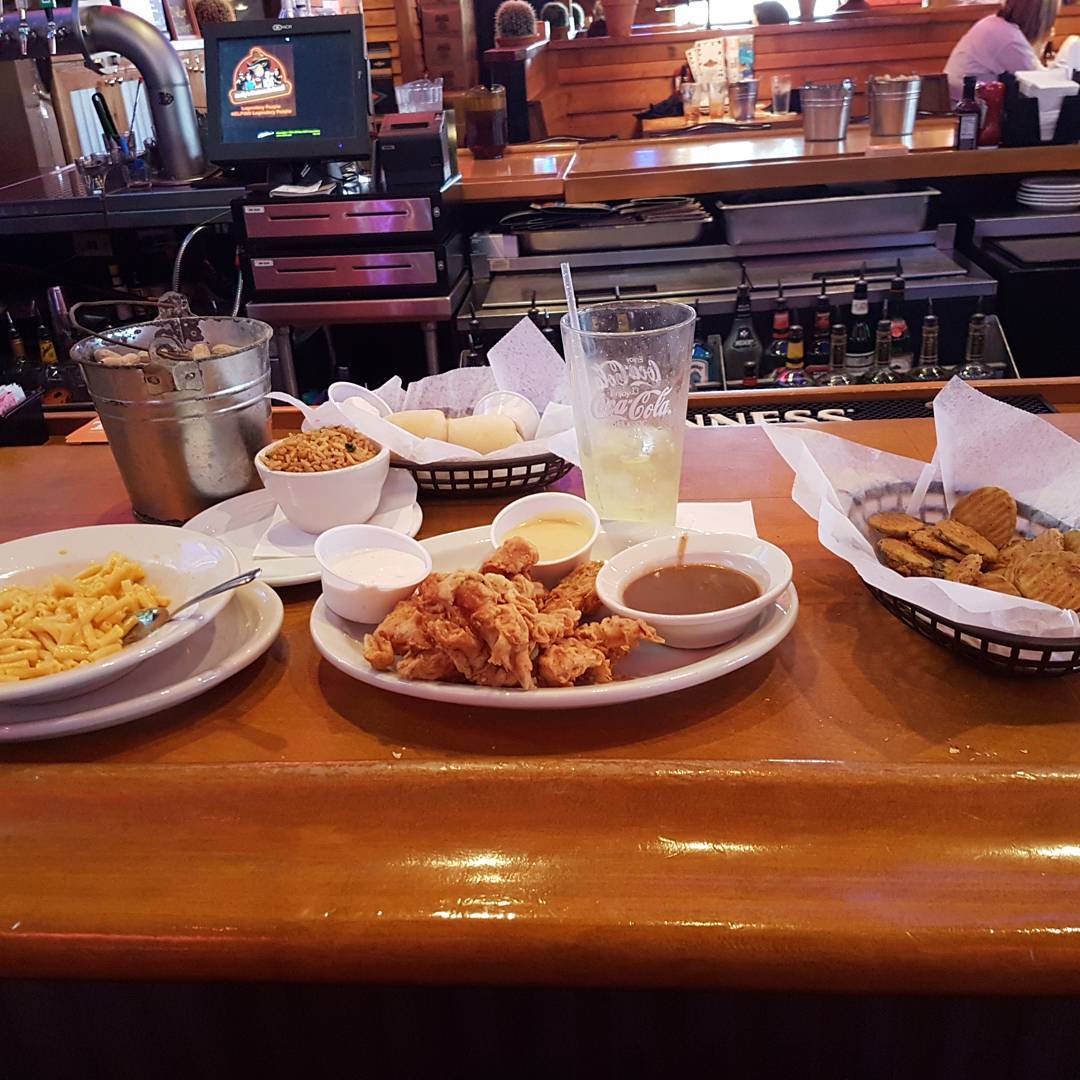 Sevierville Restaurants - Texas Roadhouse - Original Photo