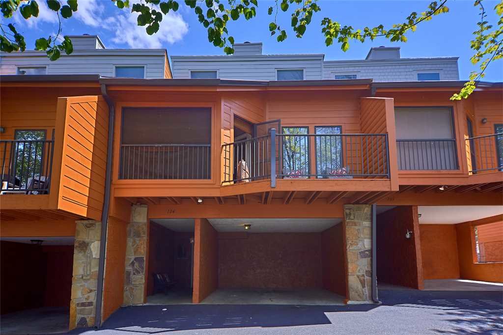 Condo in Gatlinburg w/ 3 BR (Sleeps6)