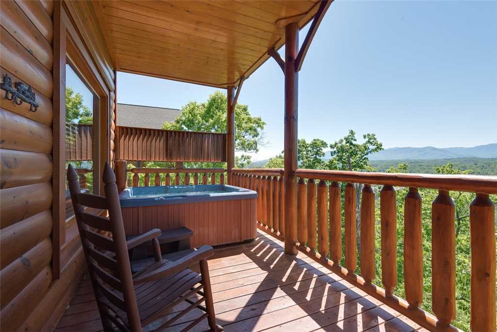 The Grand Legacy in Sevierville w/ 2 BR (Sleeps10)
