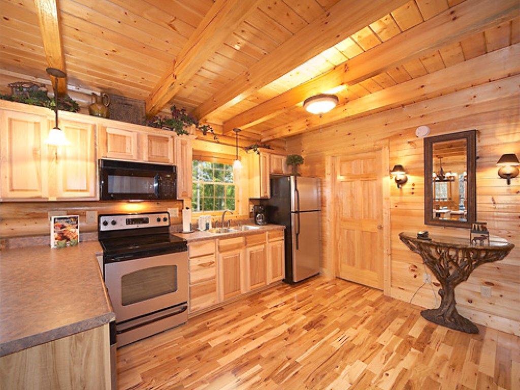 Fontana Cabin In Gatlinburg W 1 Br Sleeps6