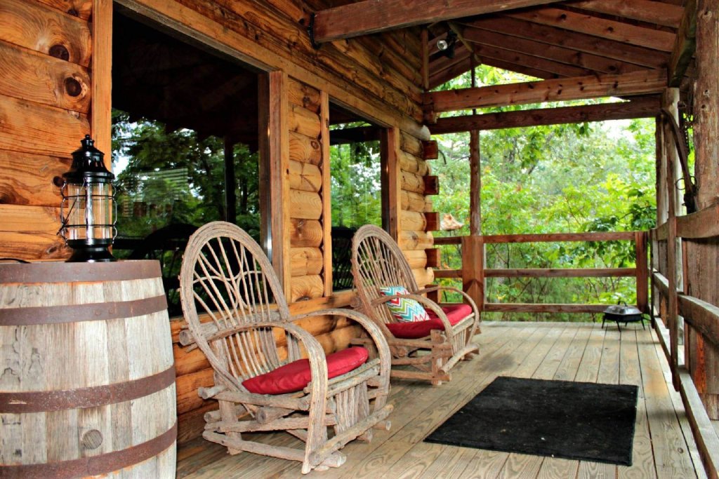 Townsend Cabin 6 Mountain Star in Townsend w/ 2 BR (Sleeps4)