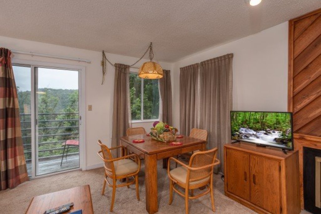 Summit Condo 1208 in Gatlinburg w/ 2 BR (Sleeps6)