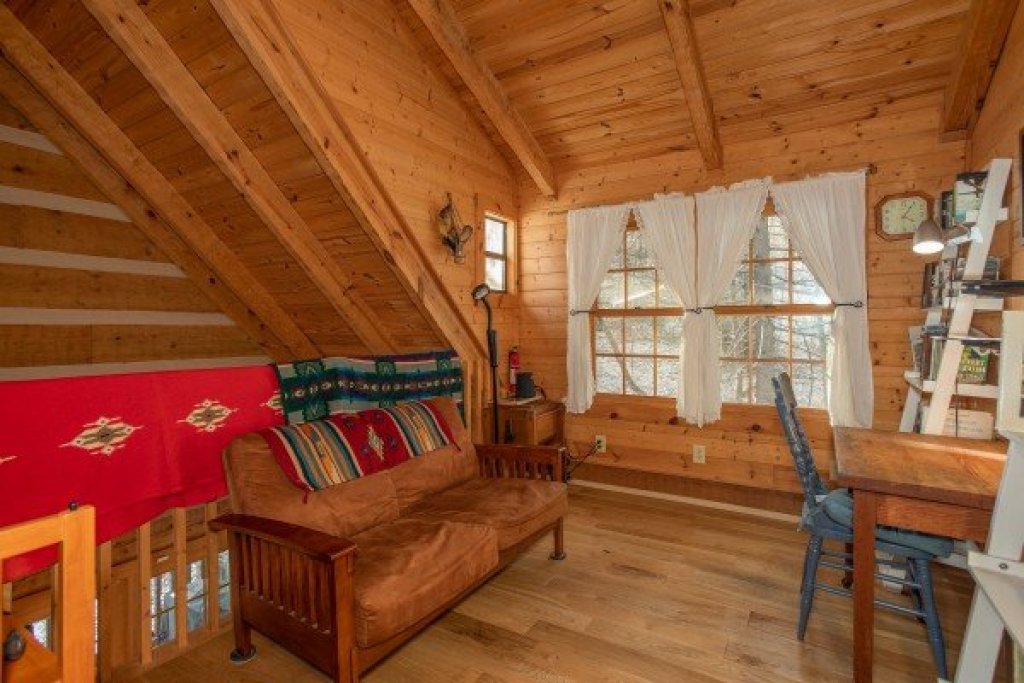 mountain lodge retreat sassafras