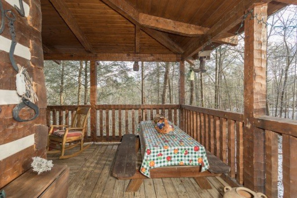 mountain lodge retreat sassafras
