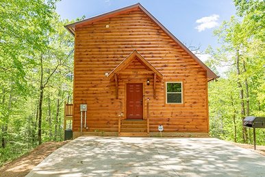 Waterfall Cabin In Sevierville W 2 Br Sleeps7