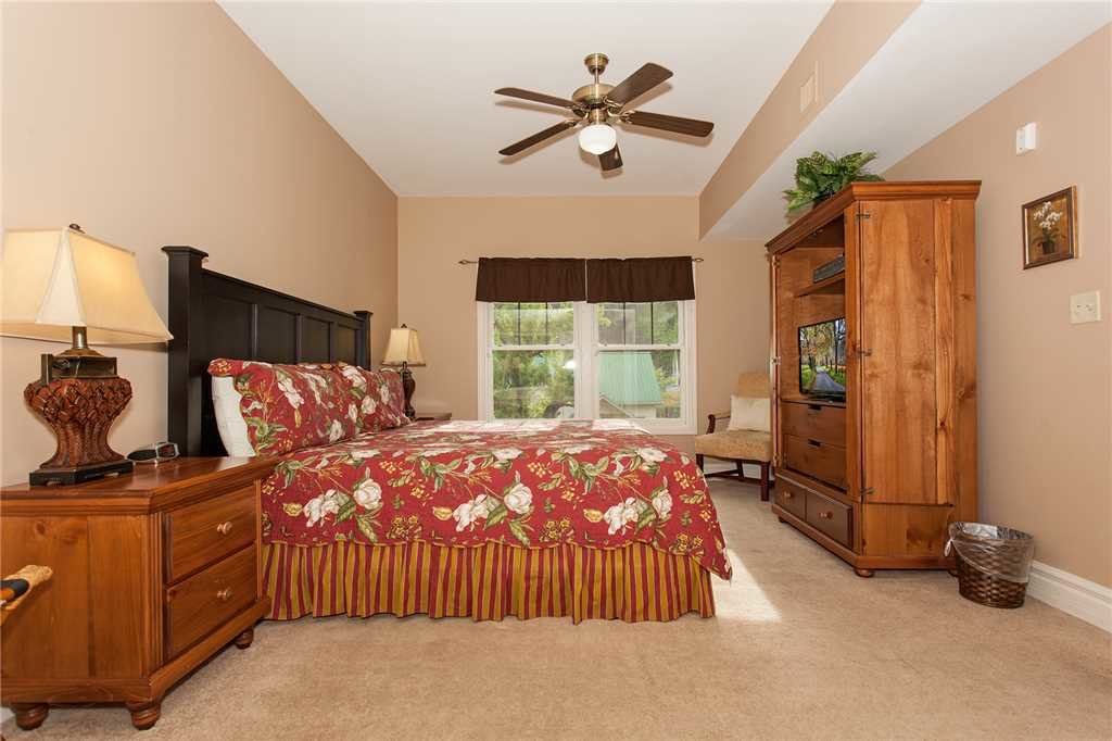 Baskins Creek 211 in Gatlinburg w/ 2 BR (Sleeps6)