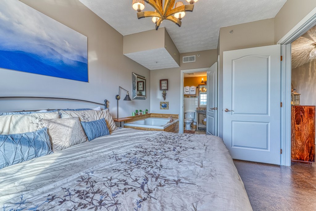 Golf View Condo in Pigeon w/ 1 BR (Sleeps2)