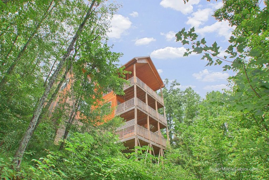 Mountain Shadow Lodge Cabin In Sevierville W 6 Br Sleeps22