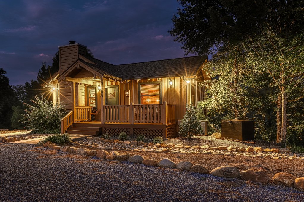 Cove Mountain Retreat Cabin In Sevierville W 3 Br Sleeps6