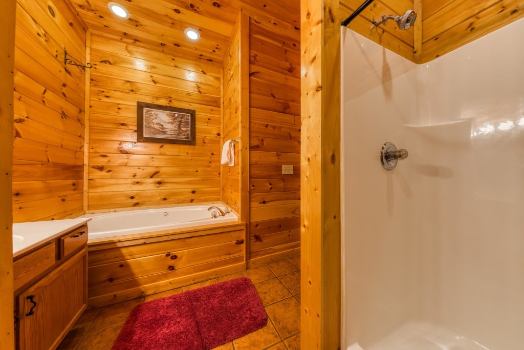 Arrowhead Log Cabin Resort Brief Escape Cabin In Pigeon Forge W