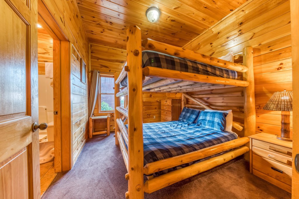Arrowhead Log Cabin Resort Brief Escape Cabin In Pigeon Forge W