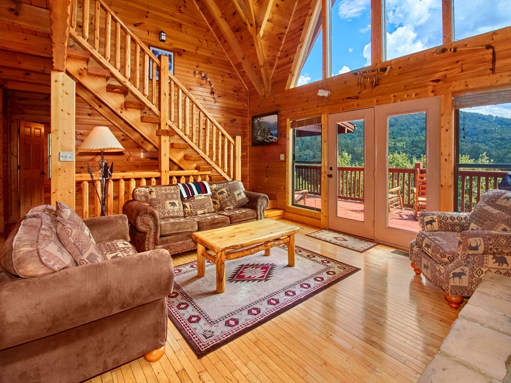 A Majestic View Iii Cabin in Townsend w/ 3 BR (Sleeps12)