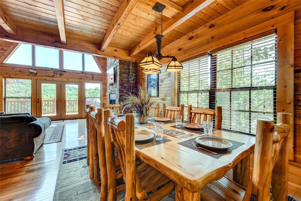 A Majestic View Iii Cabin in Townsend w/ 3 BR (Sleeps12)