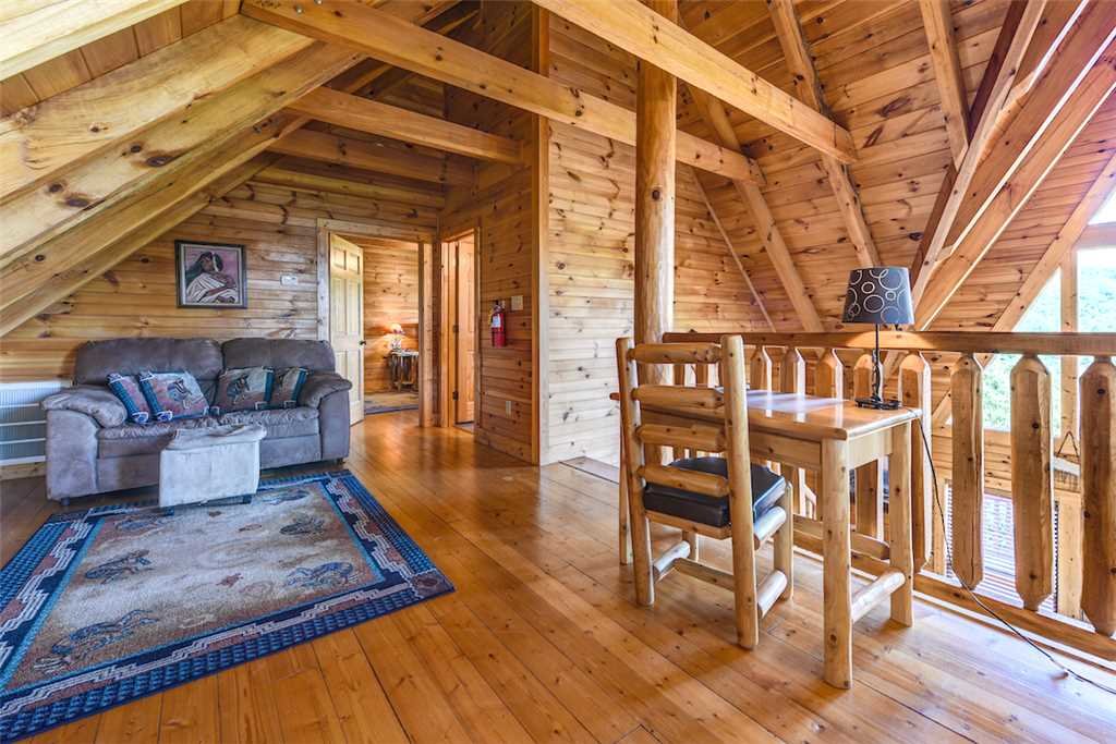 A Majestic View Iii Cabin in Townsend w/ 3 BR (Sleeps12)