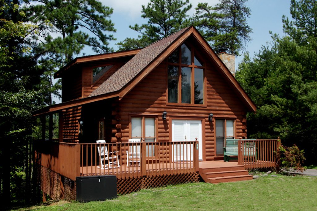 Dream Catcher Cabin in Gatlinburg w/ 2 BR (Sleeps6)