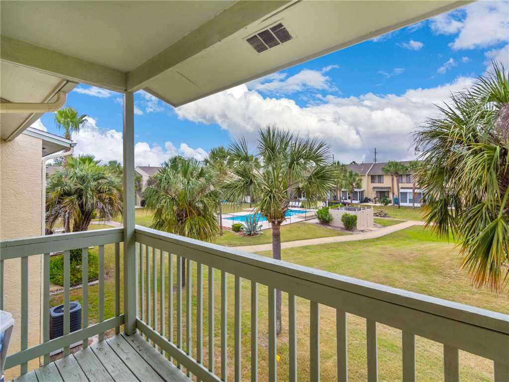 Gulf Highlands 133 in Panama City Beach w/ 2 BR (Sleeps6)