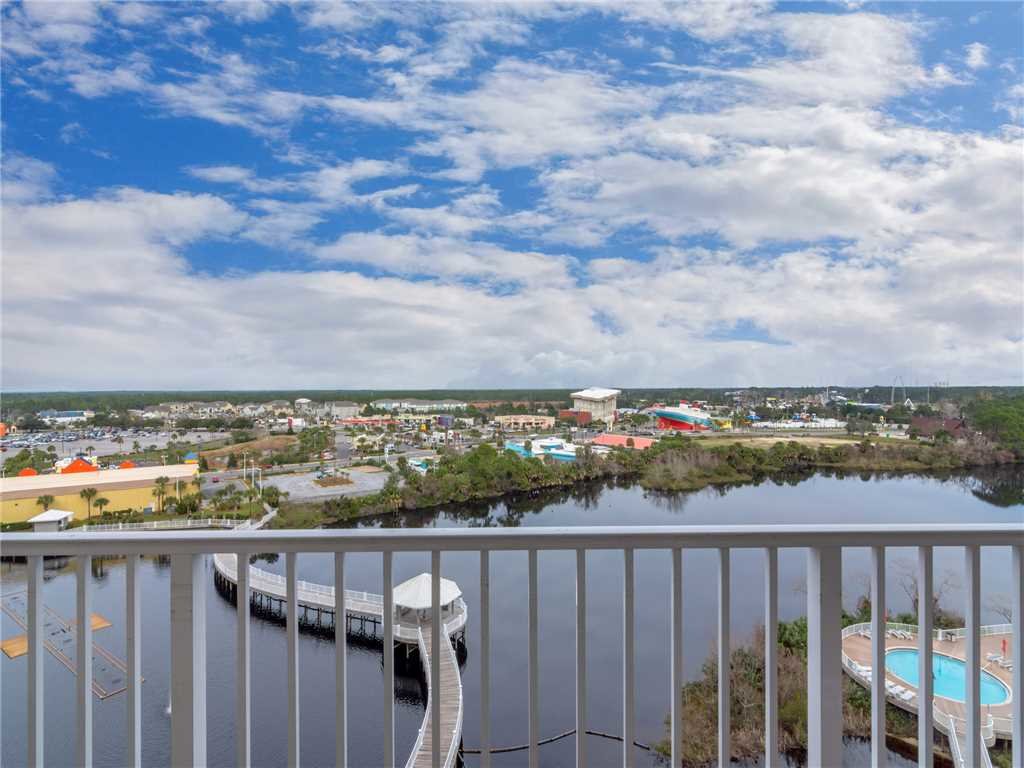 Laketown Wharf 910 in Panama City Beach w/ 2 BR (Sleeps8)
