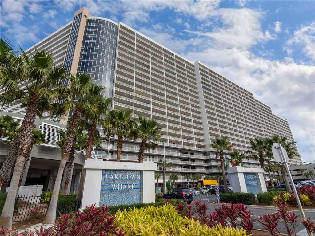Laketown Wharf 910 in Panama City Beach w/ 2 BR (Sleeps8)