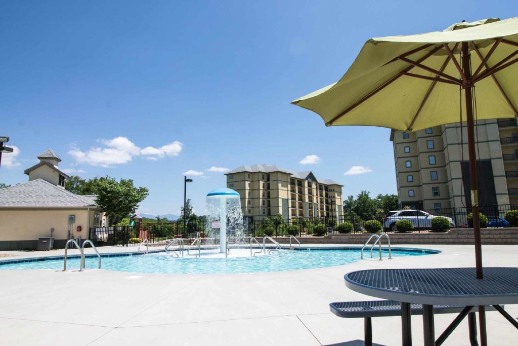 Mountain View Condos 3407 in Pigeon w/ 3 BR (Sleeps6)