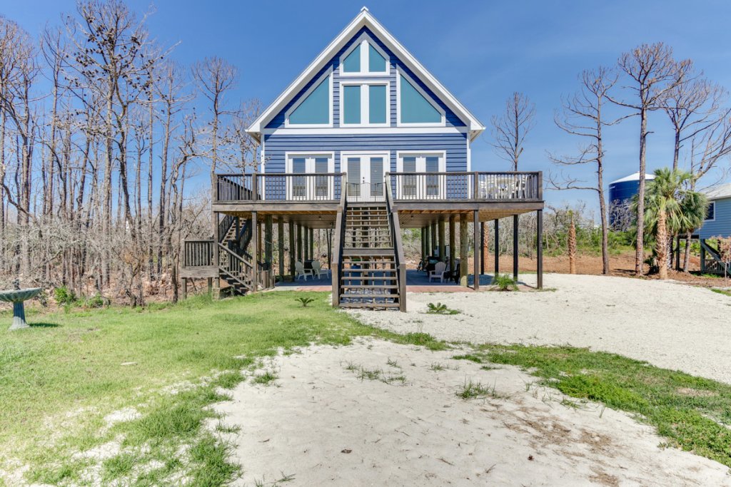 Emerald Bay Cabin in Cape San Blas w/ 3 BR (Sleeps8)