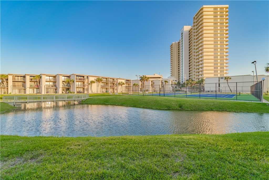 Sugar Beach E5 in Panama City Beach w/ 1 BR (Sleeps4)