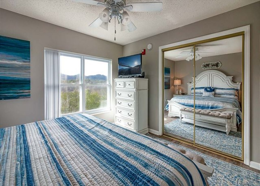 Whispering Pines 654 in Pigeon w/ 4 BR (Sleeps9)